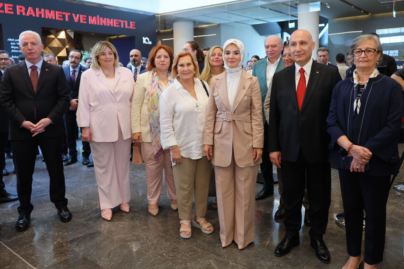 “İrade Bizim, Zafer Bizim” sergisi ziyaretçileriyle buluştu